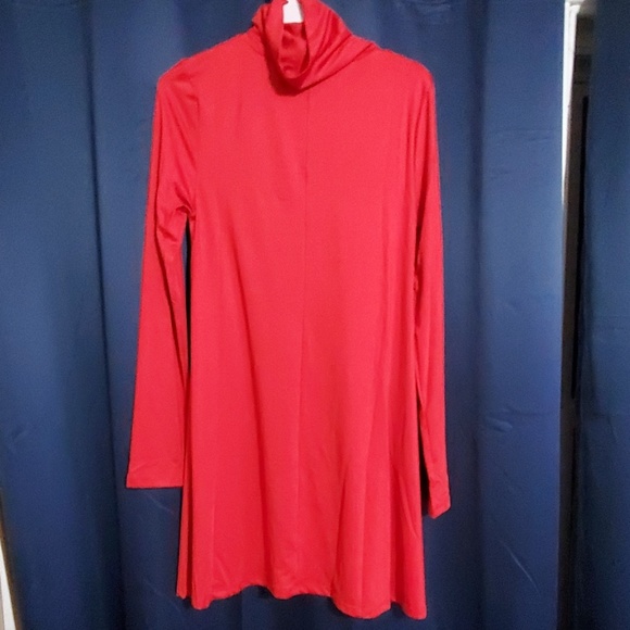 Red mini dress - Picture 5 of 5